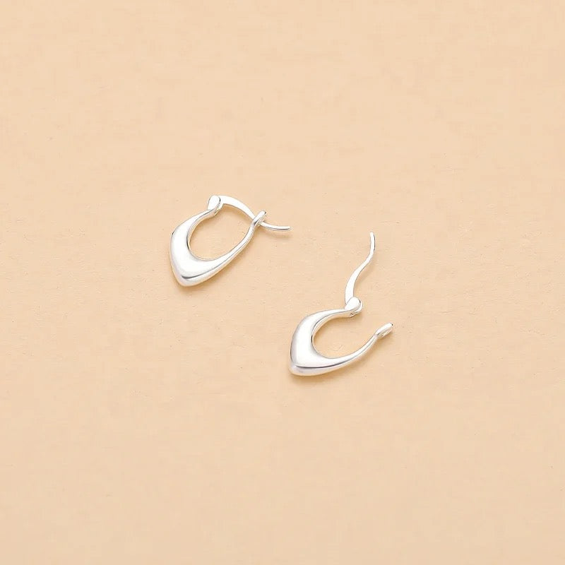 S925 Sterling Silver Minimal Hoop Earrings M10524105