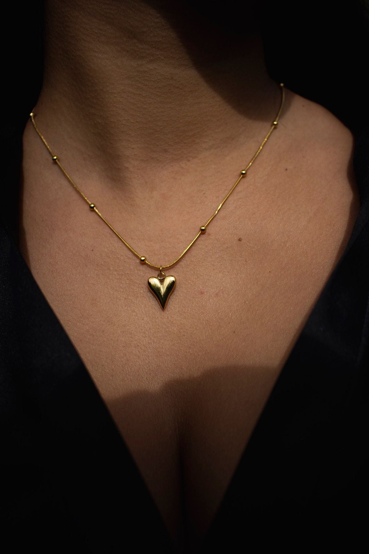 Trendy Heart Dot Necklace