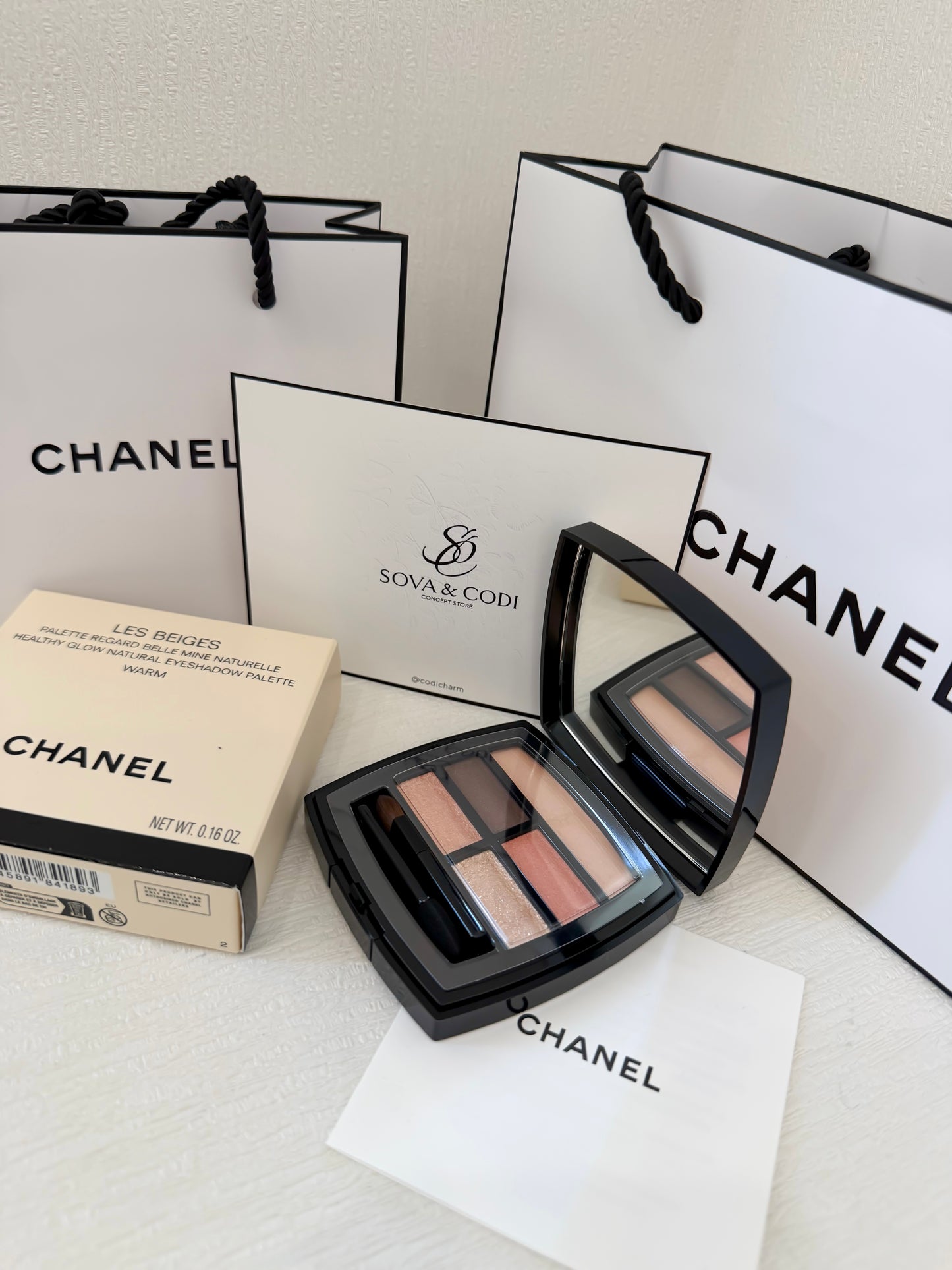 Chanel LES BEIGES EYESHADOW PALETTE