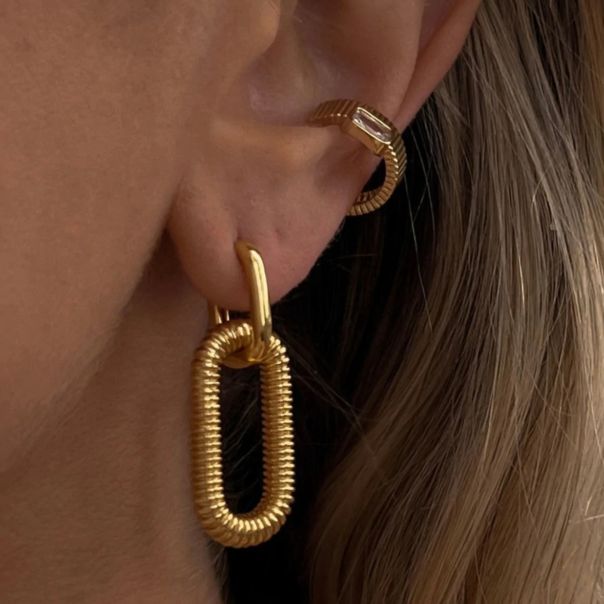 Double Layer Hoop earrings М10424014