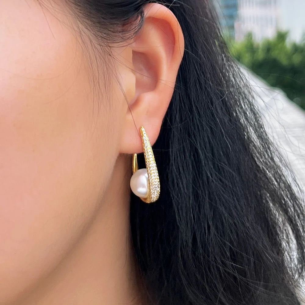 Unique U Shaped Pearl Earrings