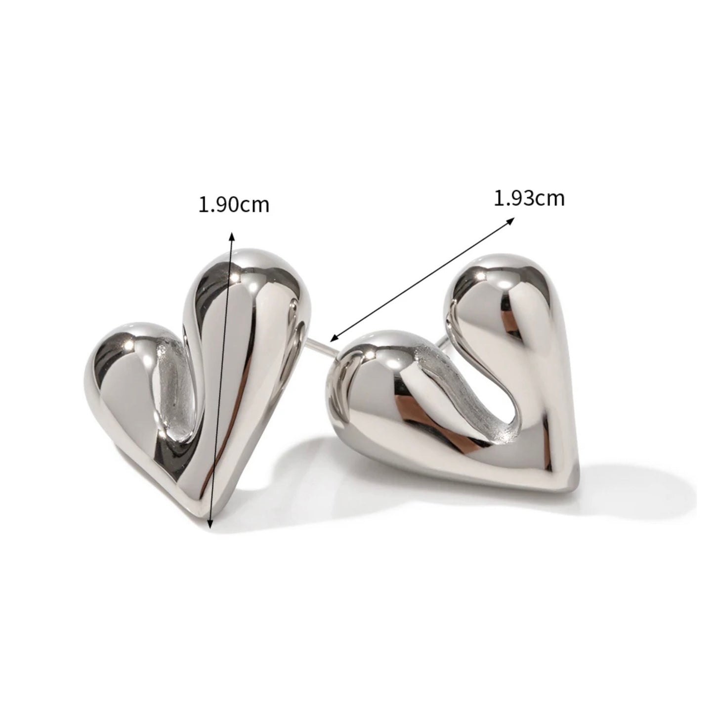 Love Heart Stud earrings М10424002