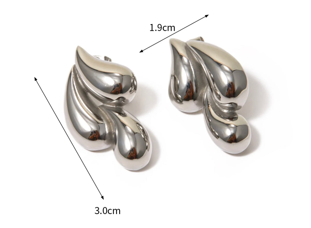 Glossy Multiple Water Drop earrings M10424073